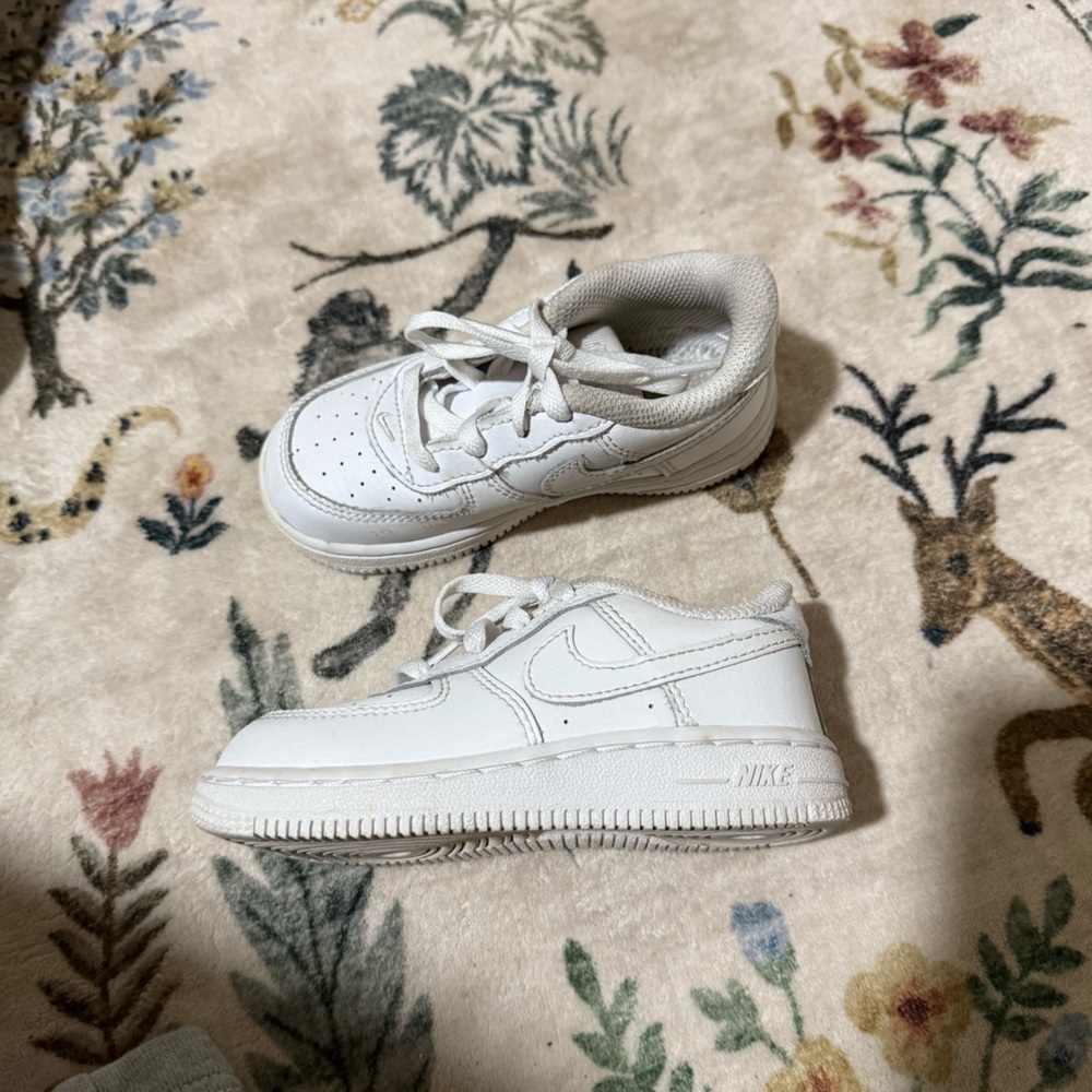 Nike air force 1 White Kids Sneakers 8c
